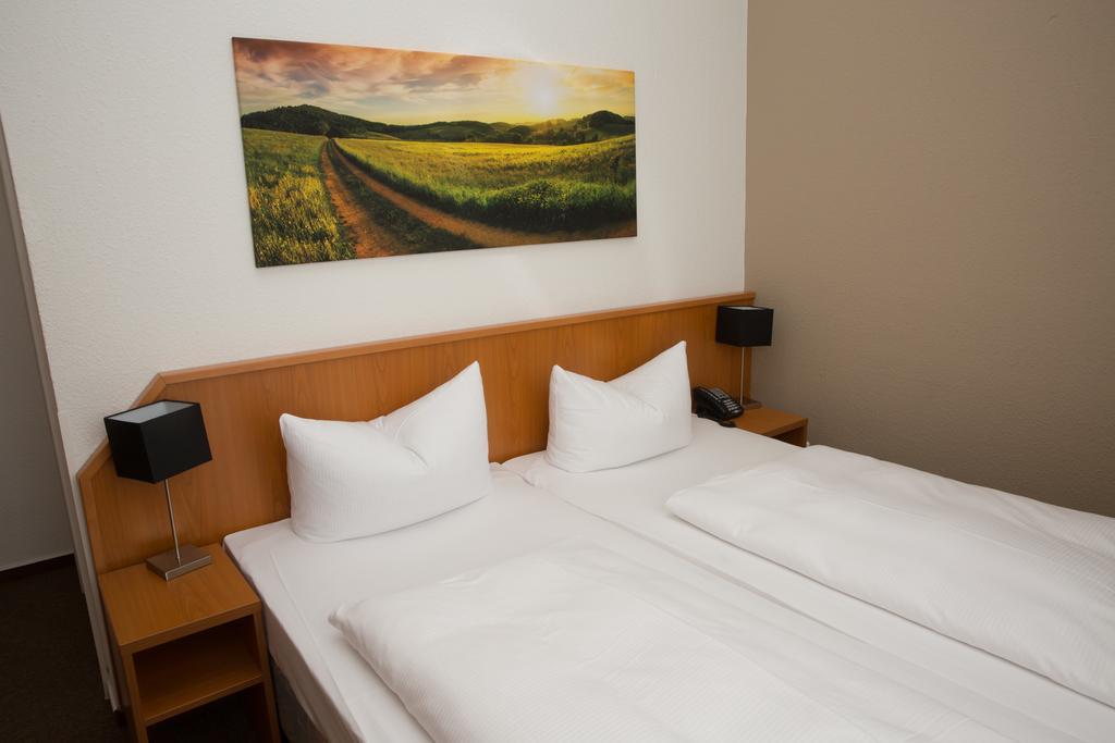 פרנקפורט Goethe Hotel Messe By Trip Inn מראה חיצוני תמונה